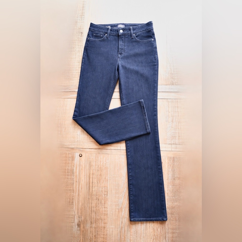 NYDJ Barbara Bootcut Jeans in cooper sz 10/30” inseam - Picture 2 of 9